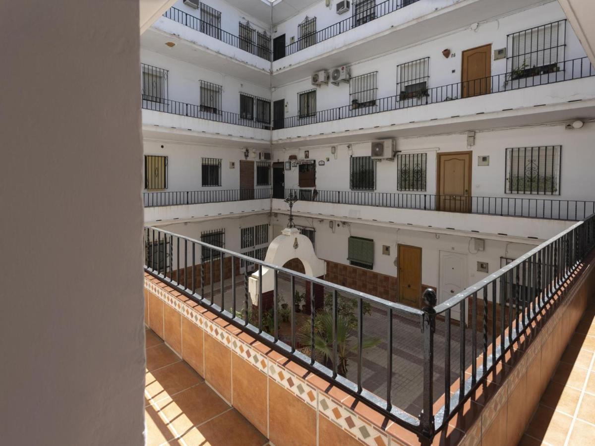 Beautiful Blue Triana Apartment Seville Ngoại thất bức ảnh